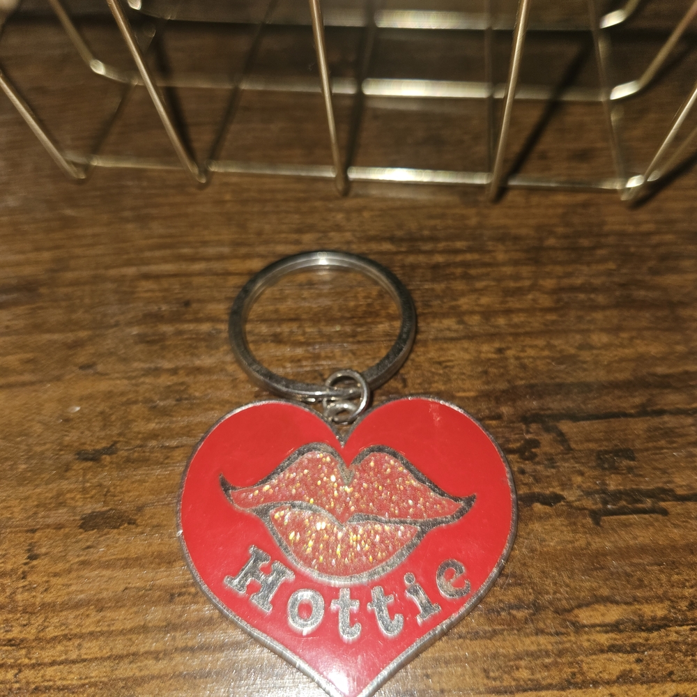 Heart Keychain with Lips and 'Hottie' Text